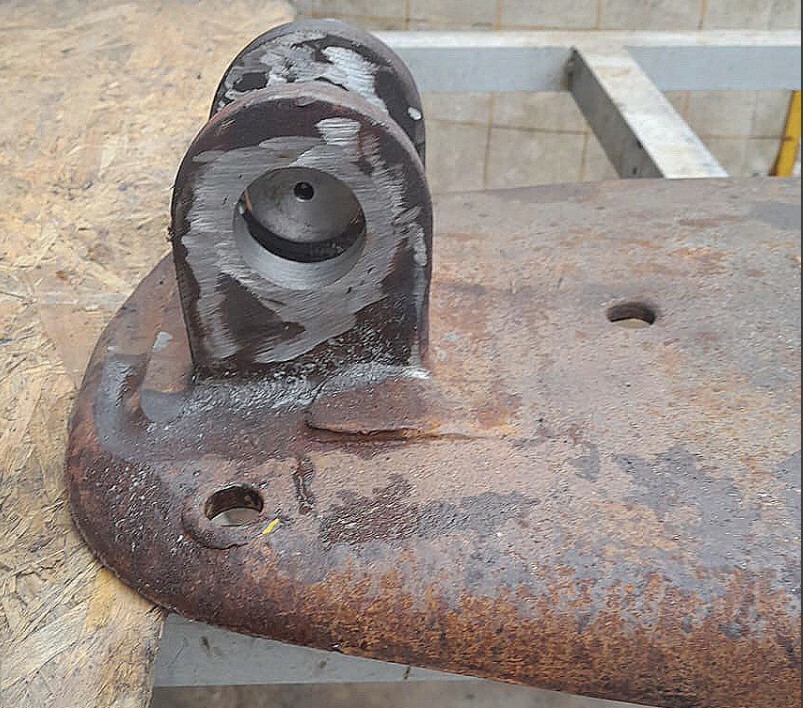 Ремонт опорного башкама трактора JCB Ремонт опорного башкама трактора JCB